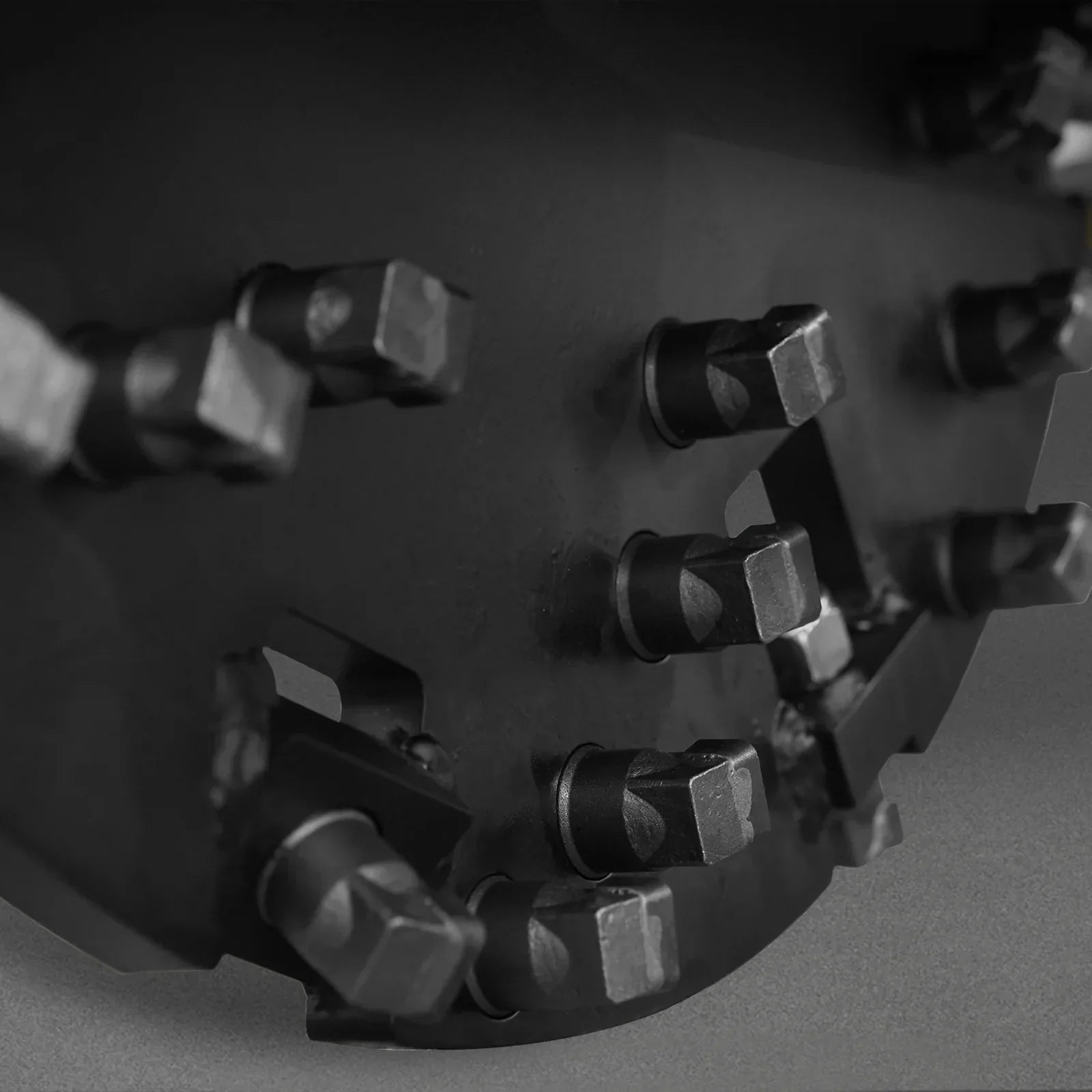 3-Point PTO Stump Grinder with 34 Carbide Teeth (PTO Shaft Included with Slip Clutch),  for 15-45HP Tractor,  SG24